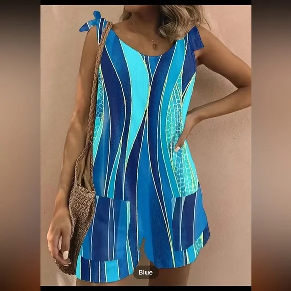 Unique look romper. Sizes 2X and 3 X - Picture 1 of 3